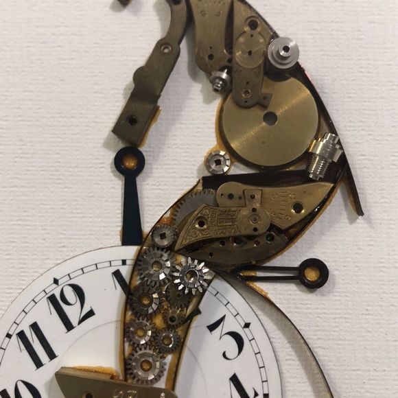 VINTAGE Original Metal Sculpture Folk Art in Frame. Artist is Roma. London 1972. - Picture 3 of 11